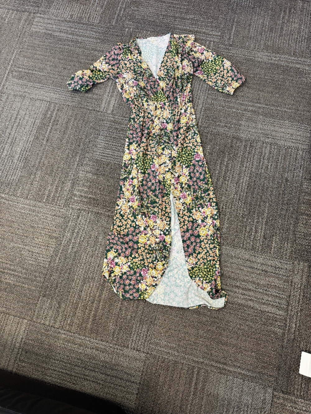 Dress: NEVER FULLY DRESSED size 8